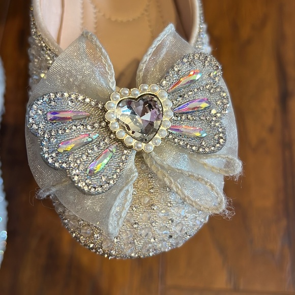 Crystal pearl little girls, ballet shoes - Picture 4 of 8